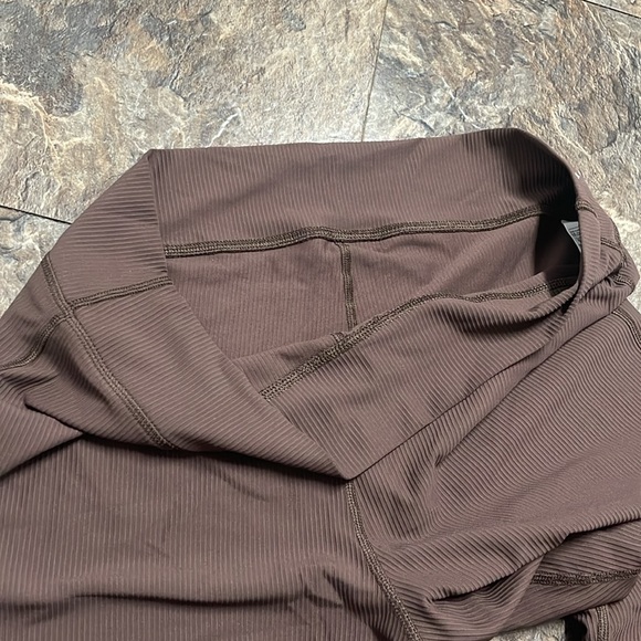 Old Navy Ribbed Pant - Picture 3 of 6